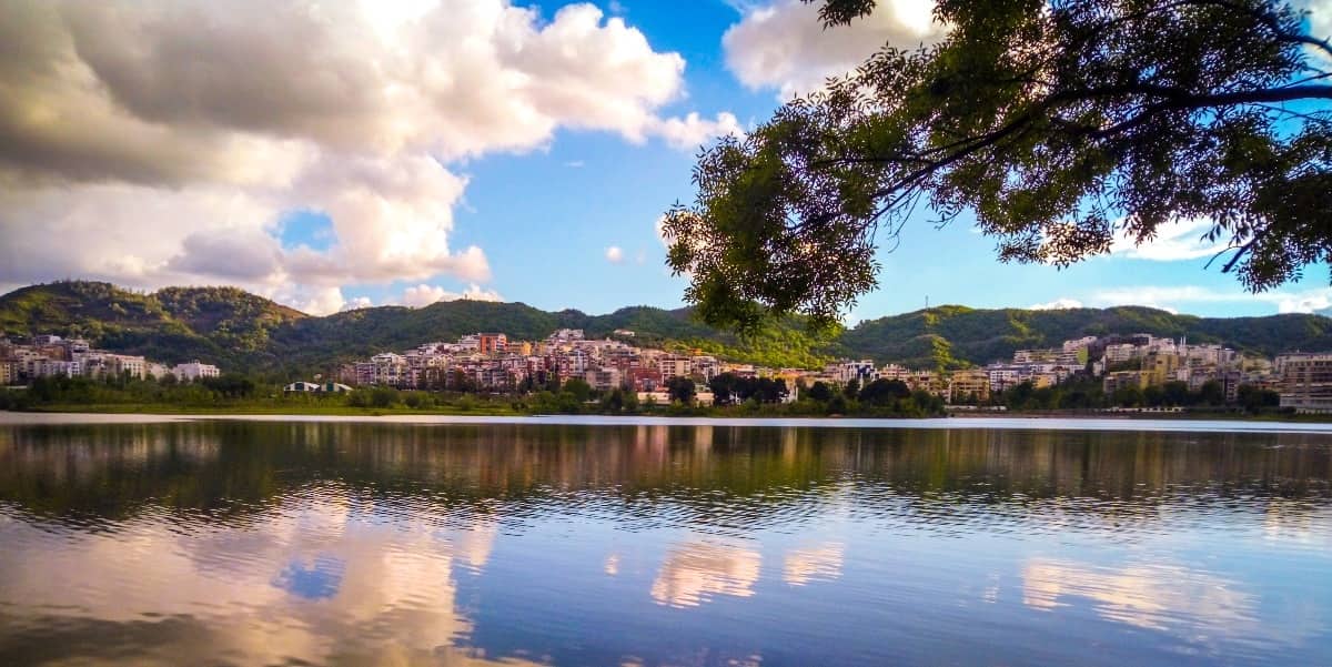 The Parku i Madh is the city’s green lung, perfect for unwinding post-treatment. The walking paths are gentle and surrounded by trees, offering a quiet break from the urban pace.
